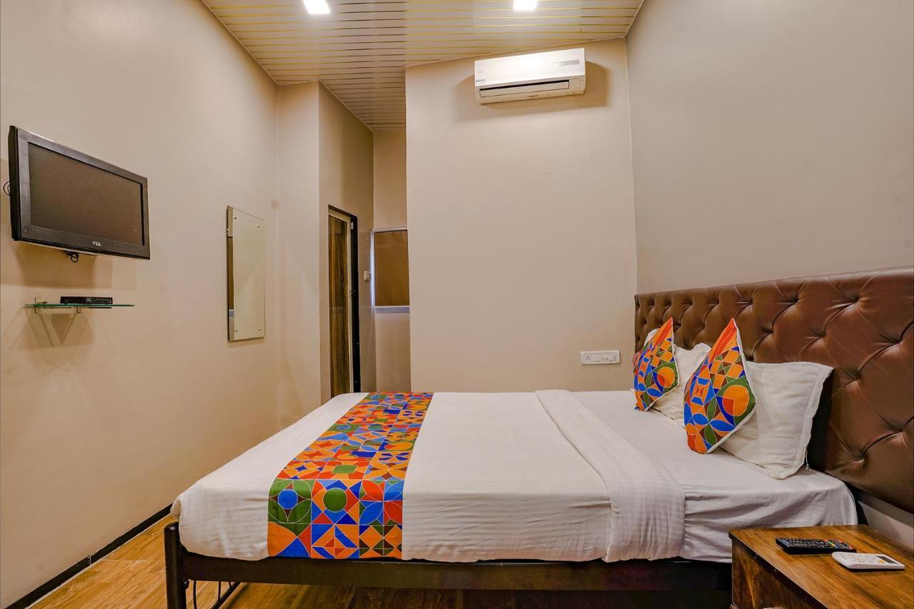 Hotel Fabexpress Comfort - Nr International Airport Mumbai