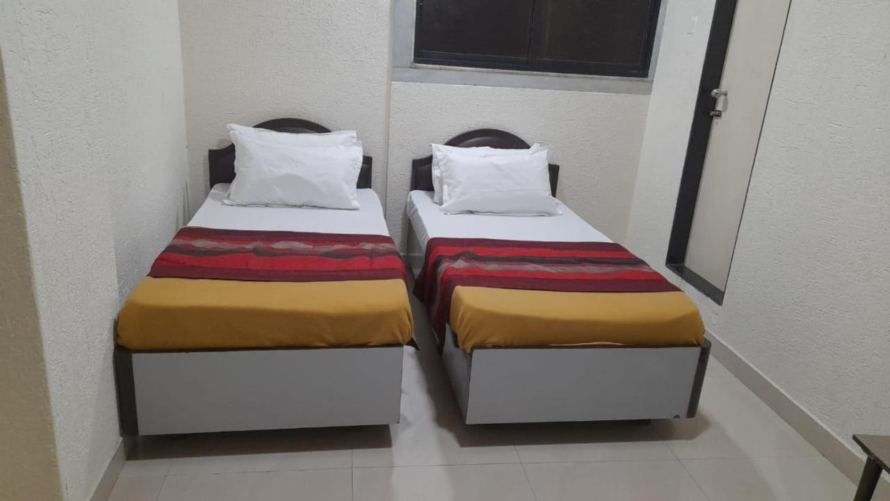 Shraddha Hotel Mumbai
