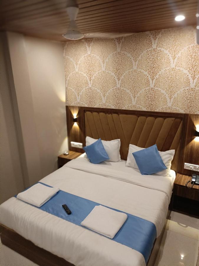 Guest house Home Stay 3*
