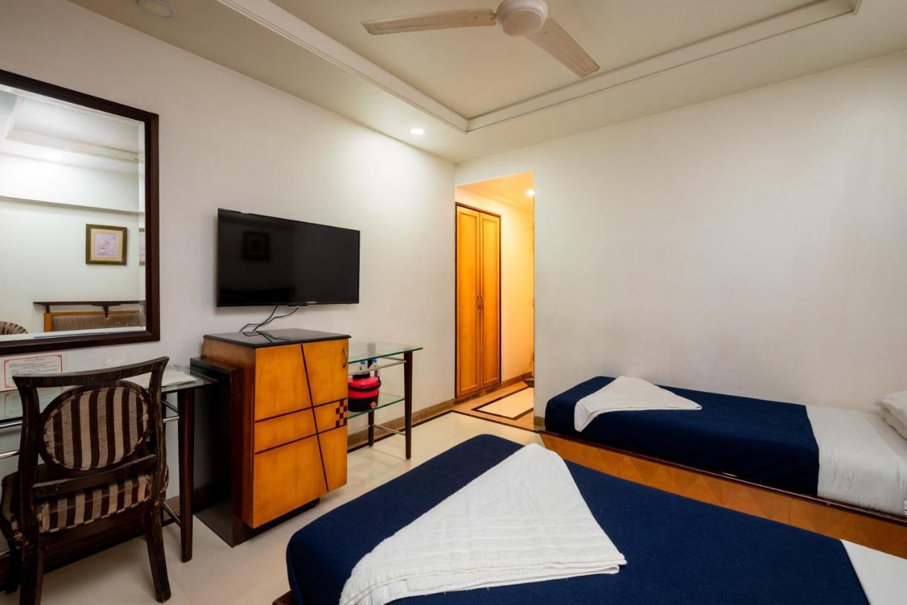 Balwas International Hotel 2*