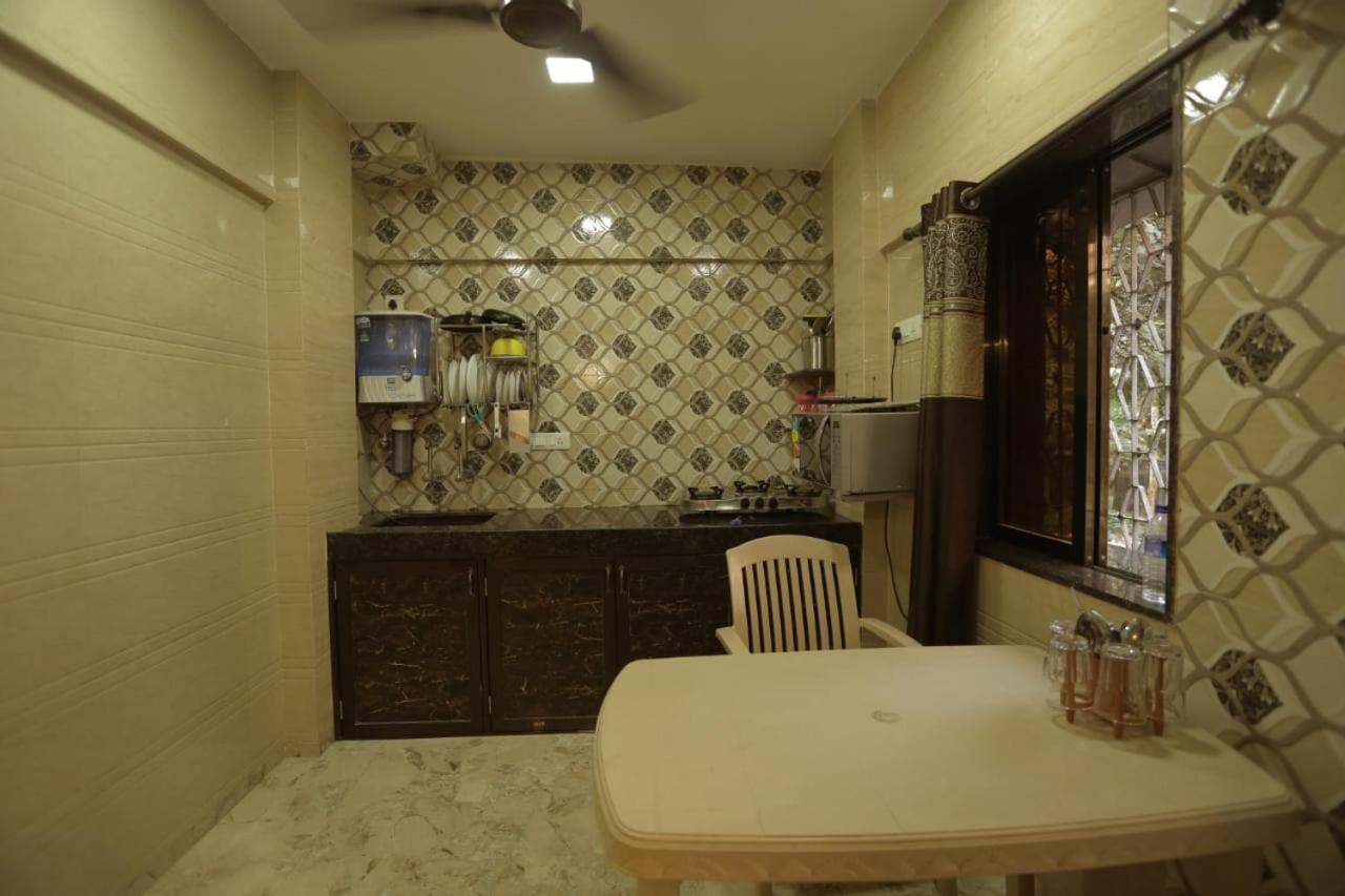 Apartment Cozy Furnished One Block From The Ocean Mumbai
