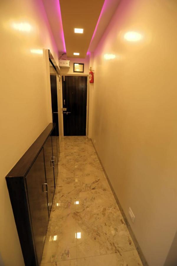 Cozy Furnished One Block From The Ocean * Mumbai
