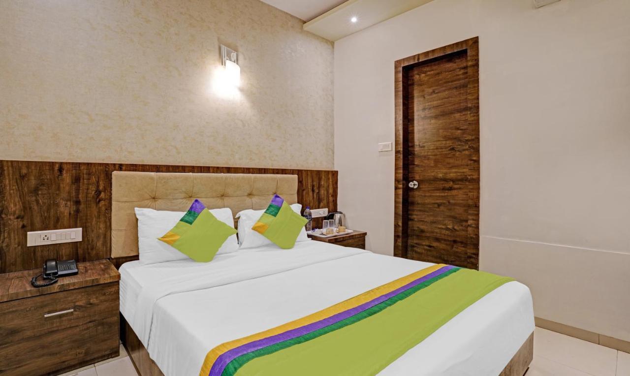 Hotel Bkc Mannat