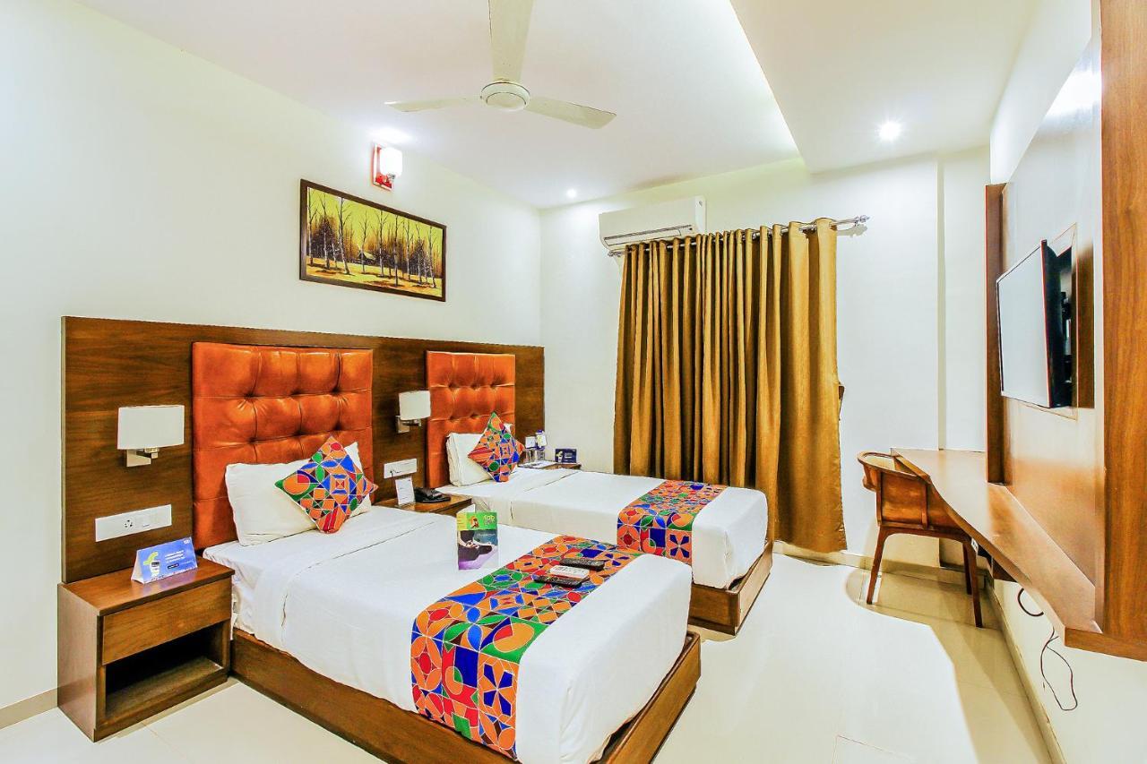 Fabhotel Empire - Nr International Airport Mumbai