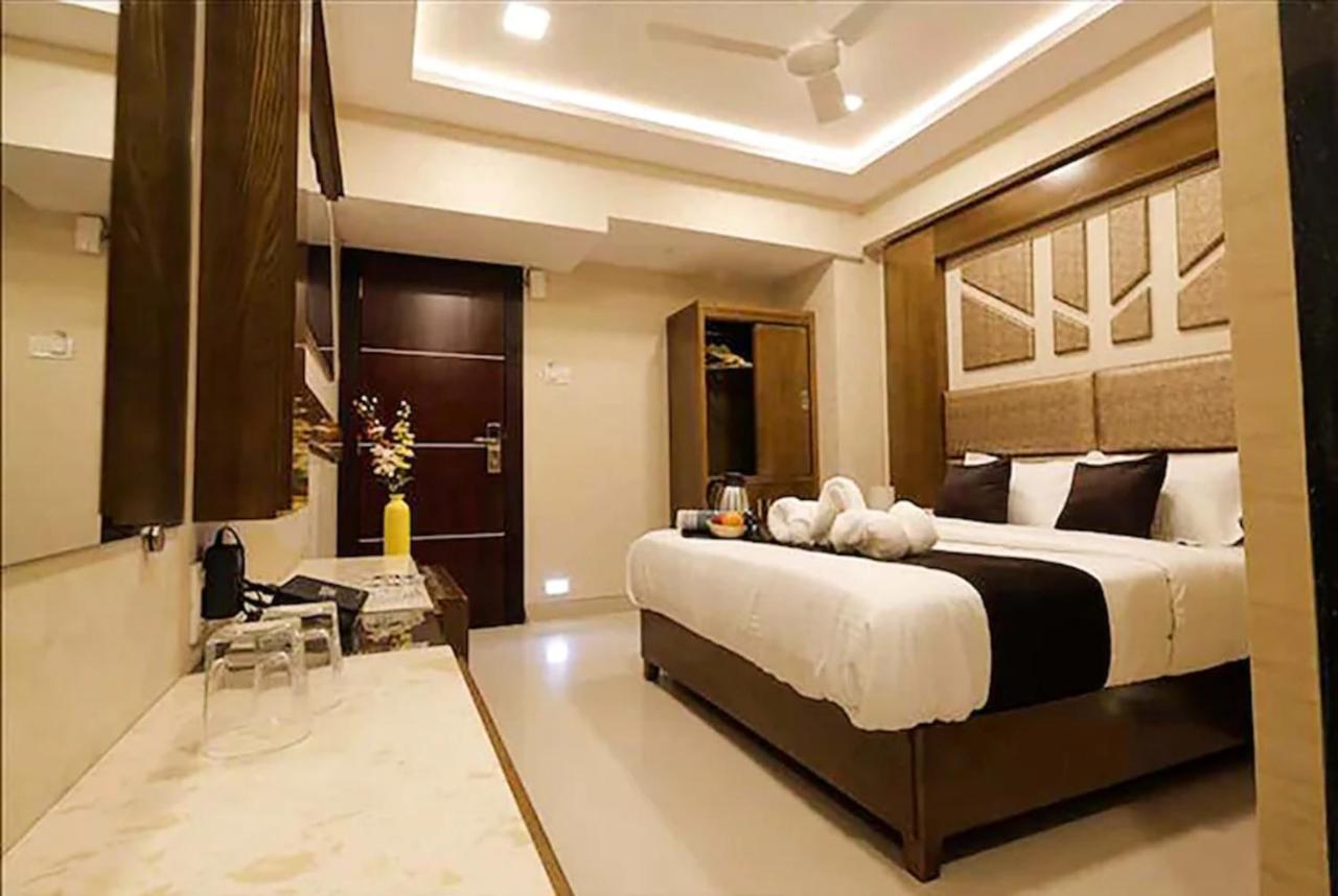 Hotel Fabhotel Annex Executive *
