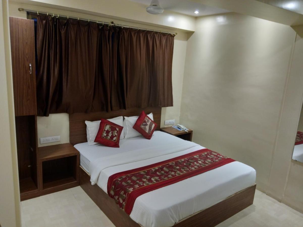 Rk Hotel-near Grant Road Railway Station 2* Mumbai