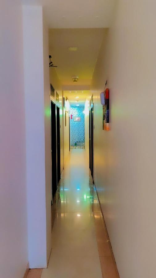 Hotel Flagship 83490 Hotel Bently Palace Mumbai
