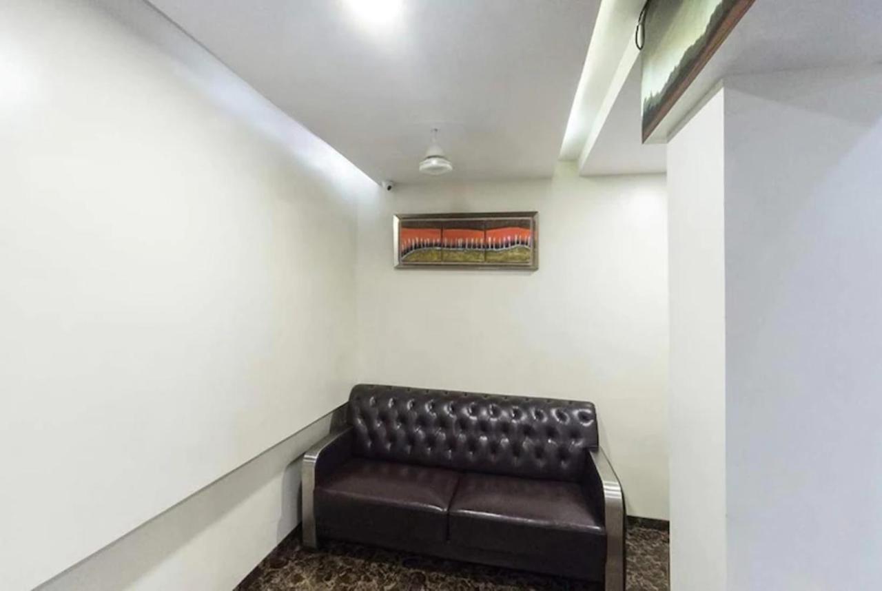 Fabhotel Annex Executive *