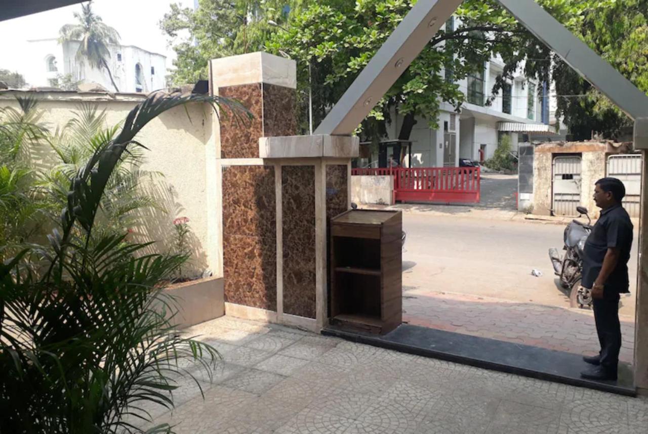 Fabhotel Annex Executive Hotel *