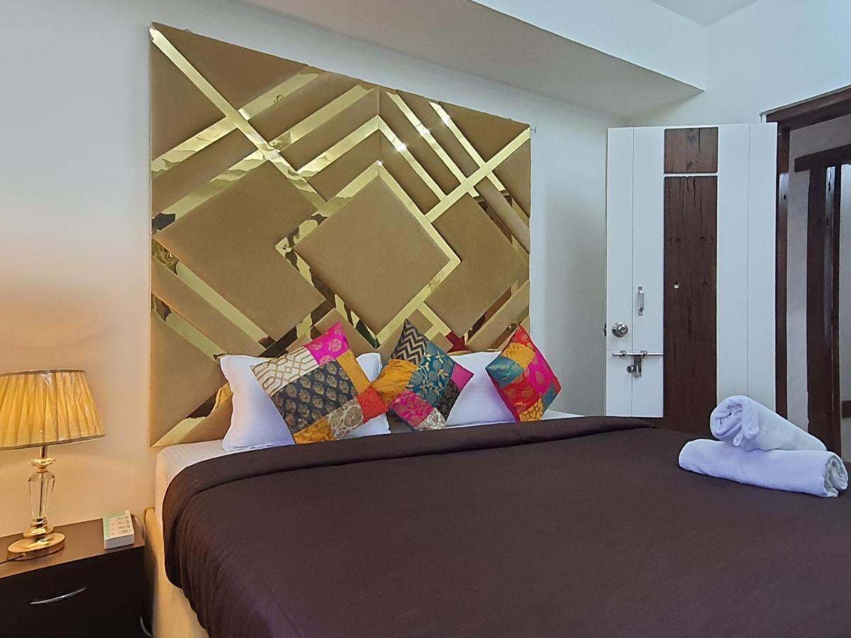 Apartment Osi Carter's Road Bandra West *