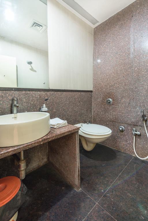 Hotel Fabhotel On Time Andheri East Mumbai
