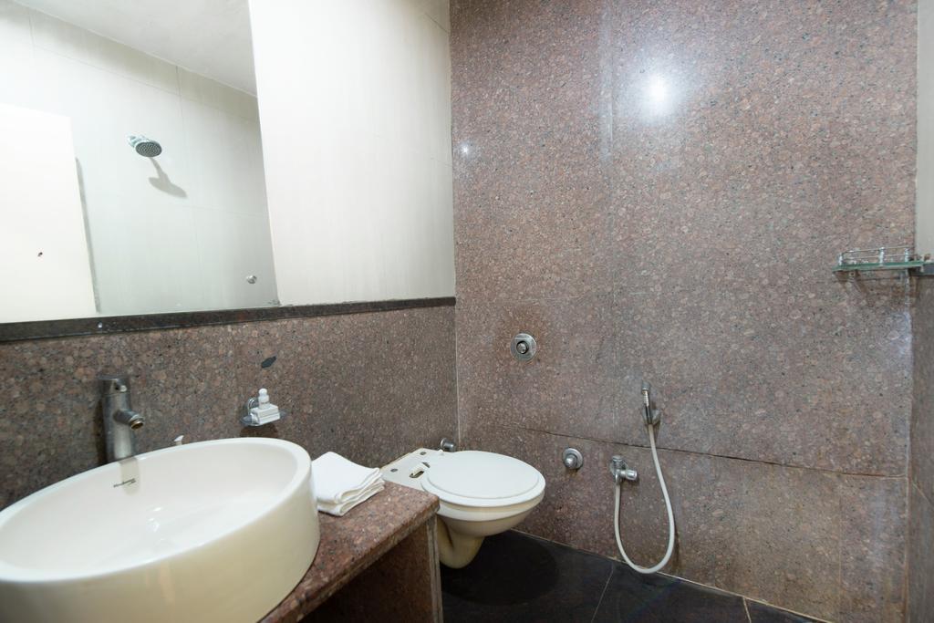 Hotel Fabhotel On Time Andheri East