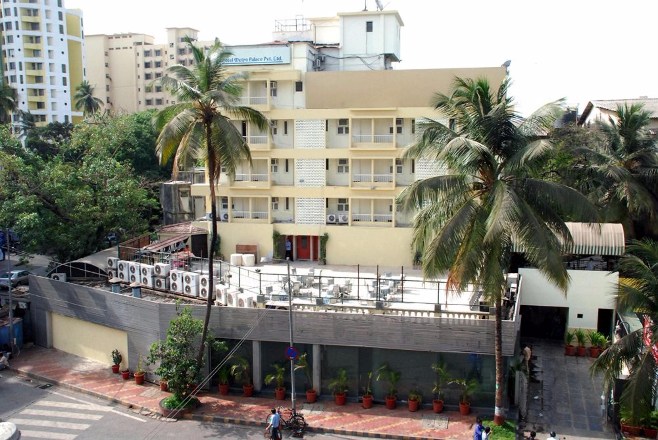 Hotel Metro Palace Mumbai