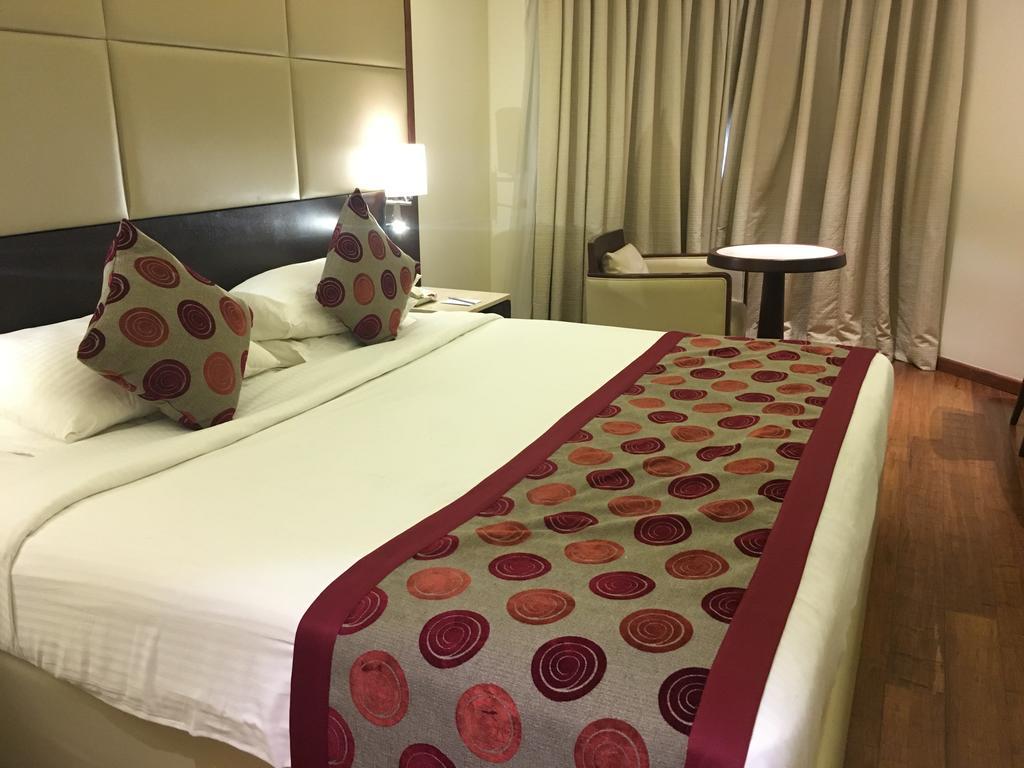 Hotel Ramee Guestline Juhu 4*