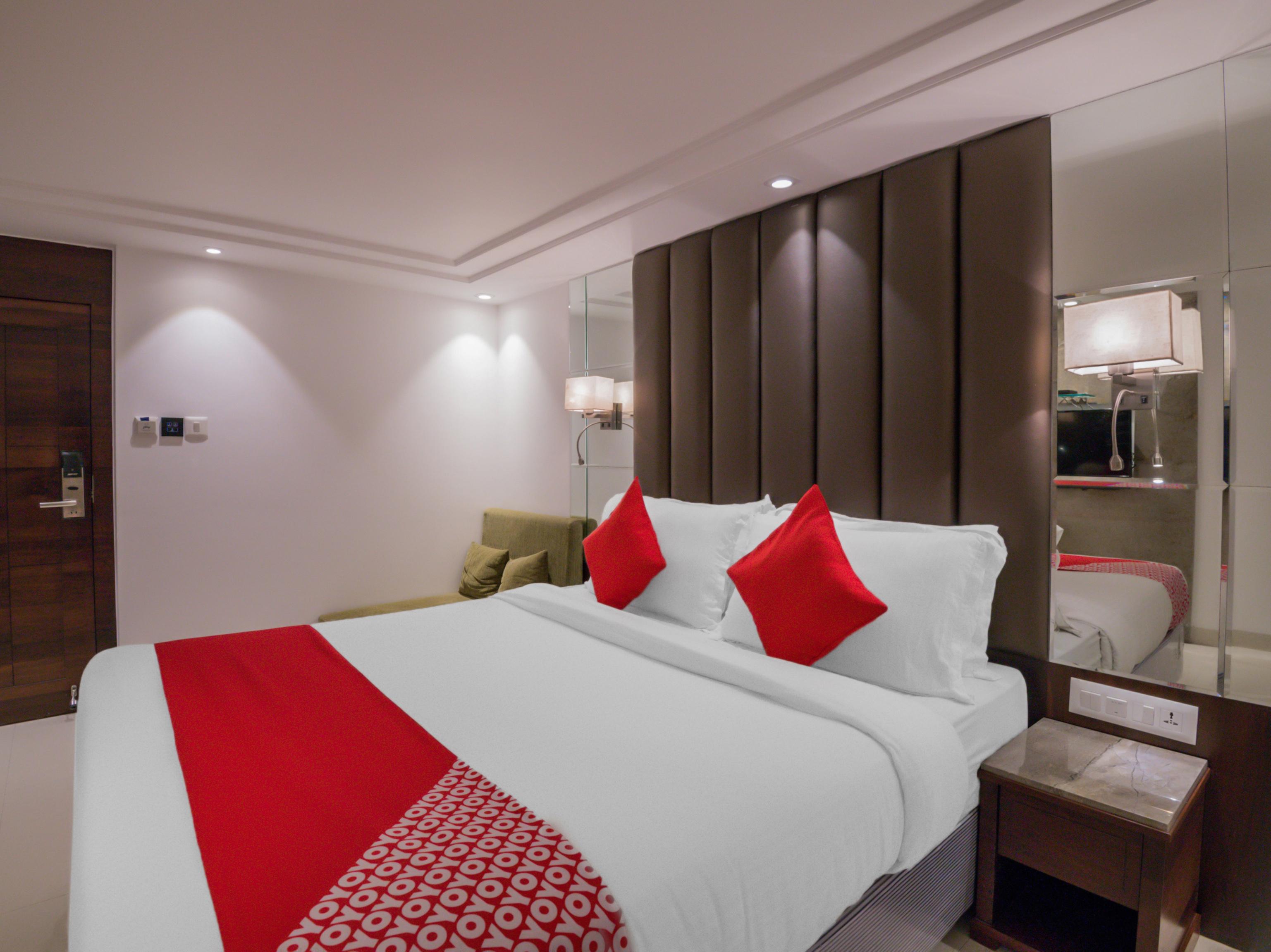 Oyo Flagship 18252 Supreme Cuffe Parade 3* Mumbai