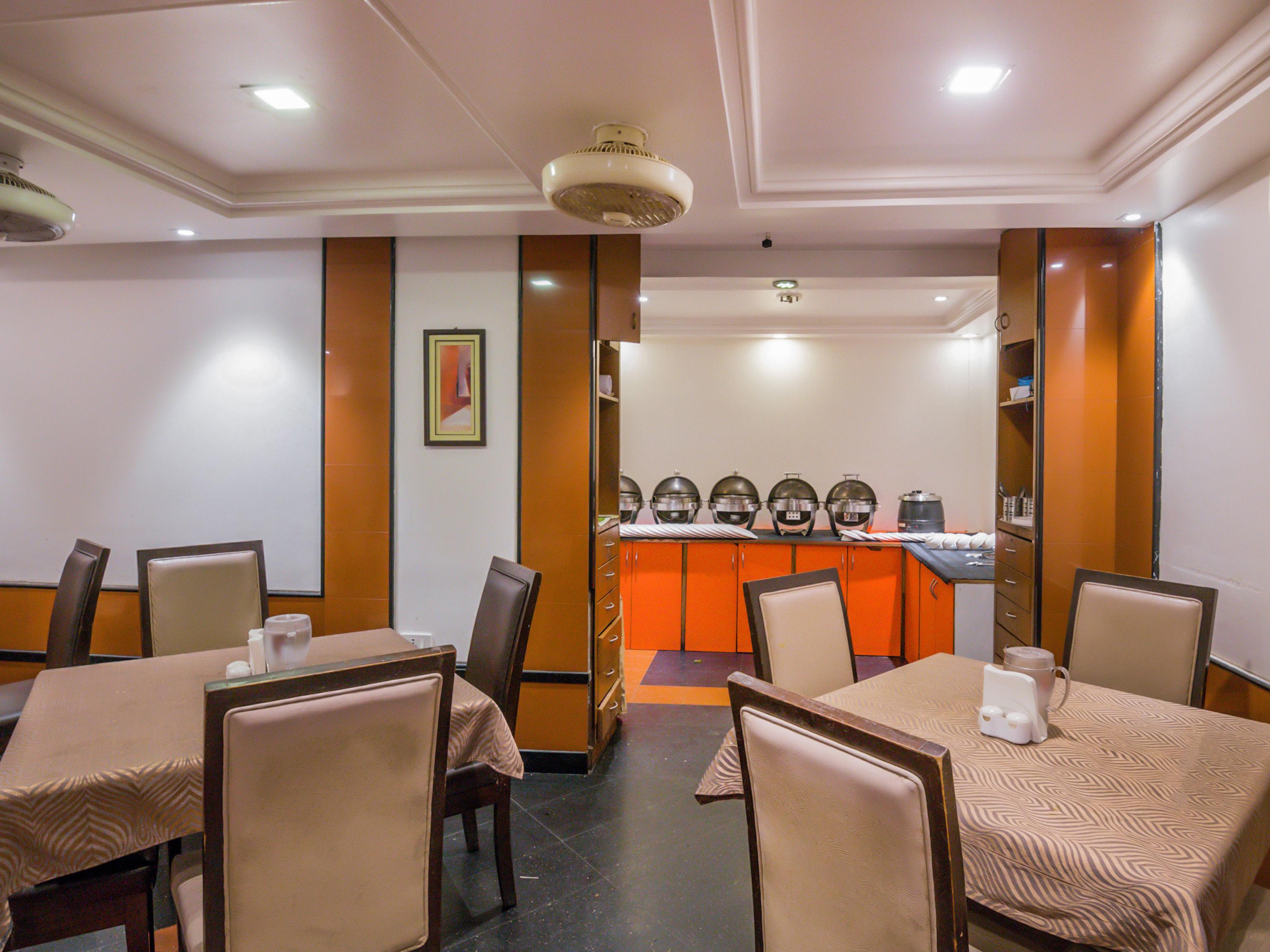 Oyo Flagship 18252 Supreme Cuffe Parade 3* Mumbai