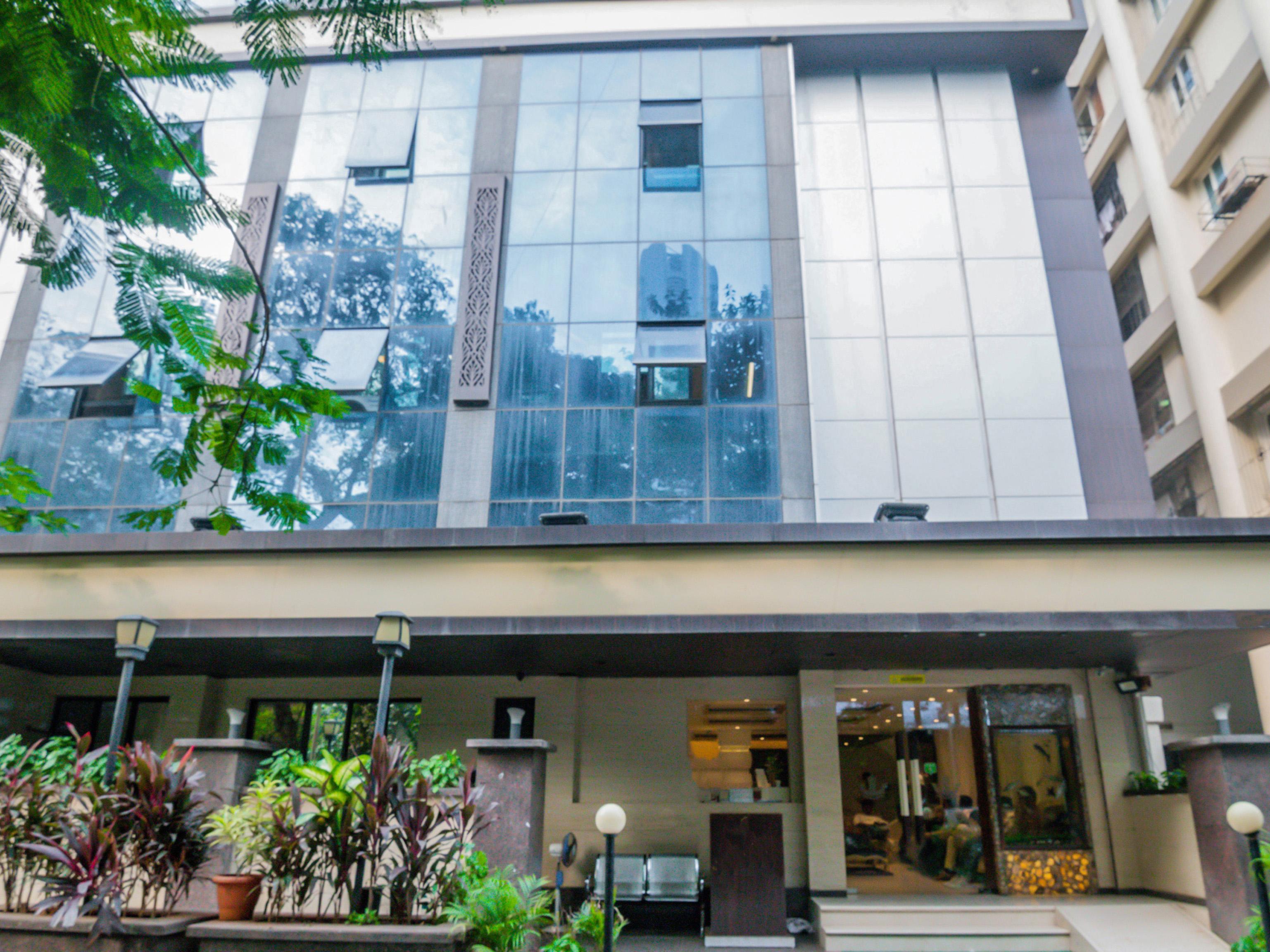 Oyo Flagship 18252 Supreme Cuffe Parade Hotel Mumbai