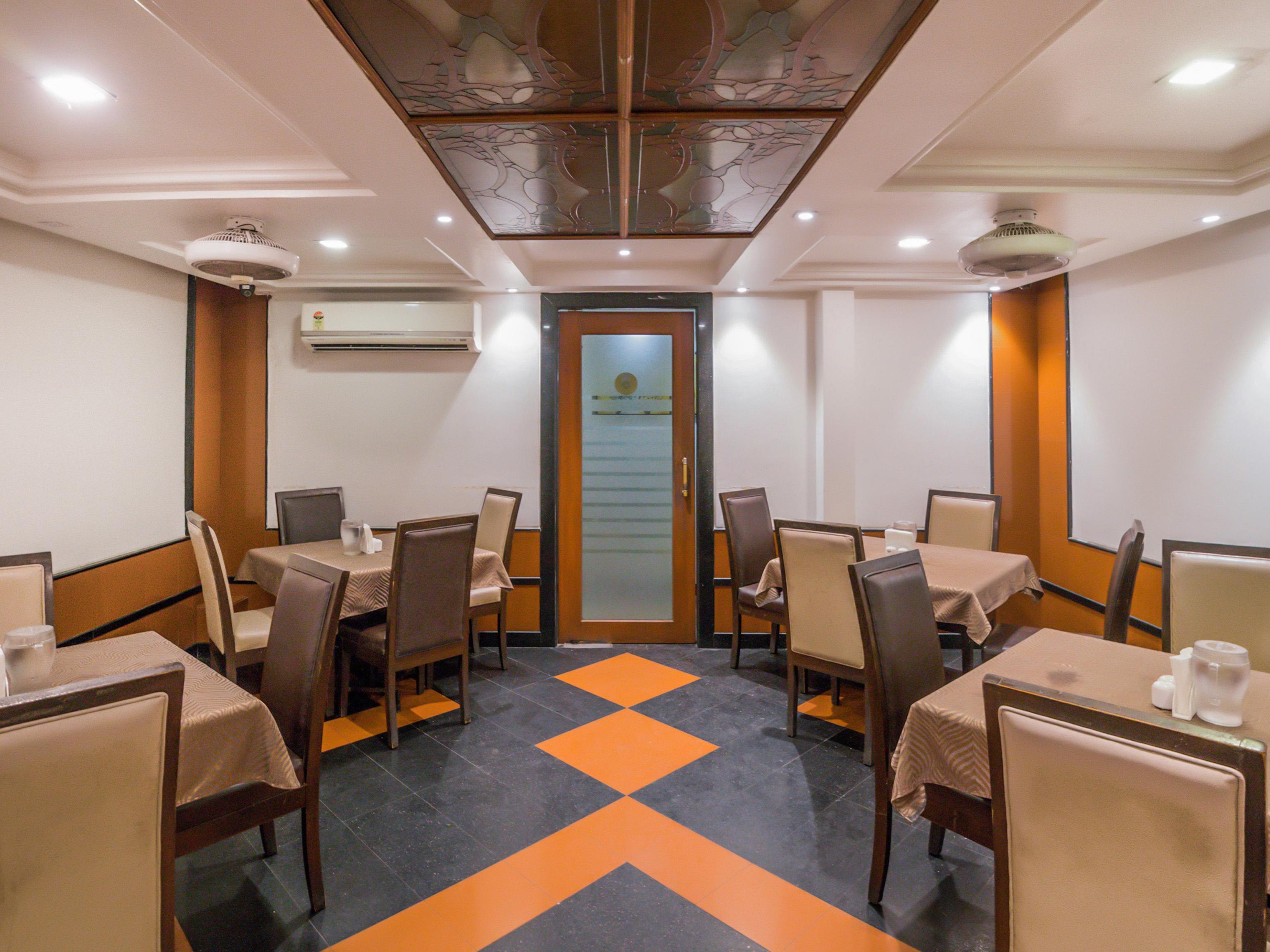Oyo Flagship 18252 Supreme Cuffe Parade Hotel Mumbai