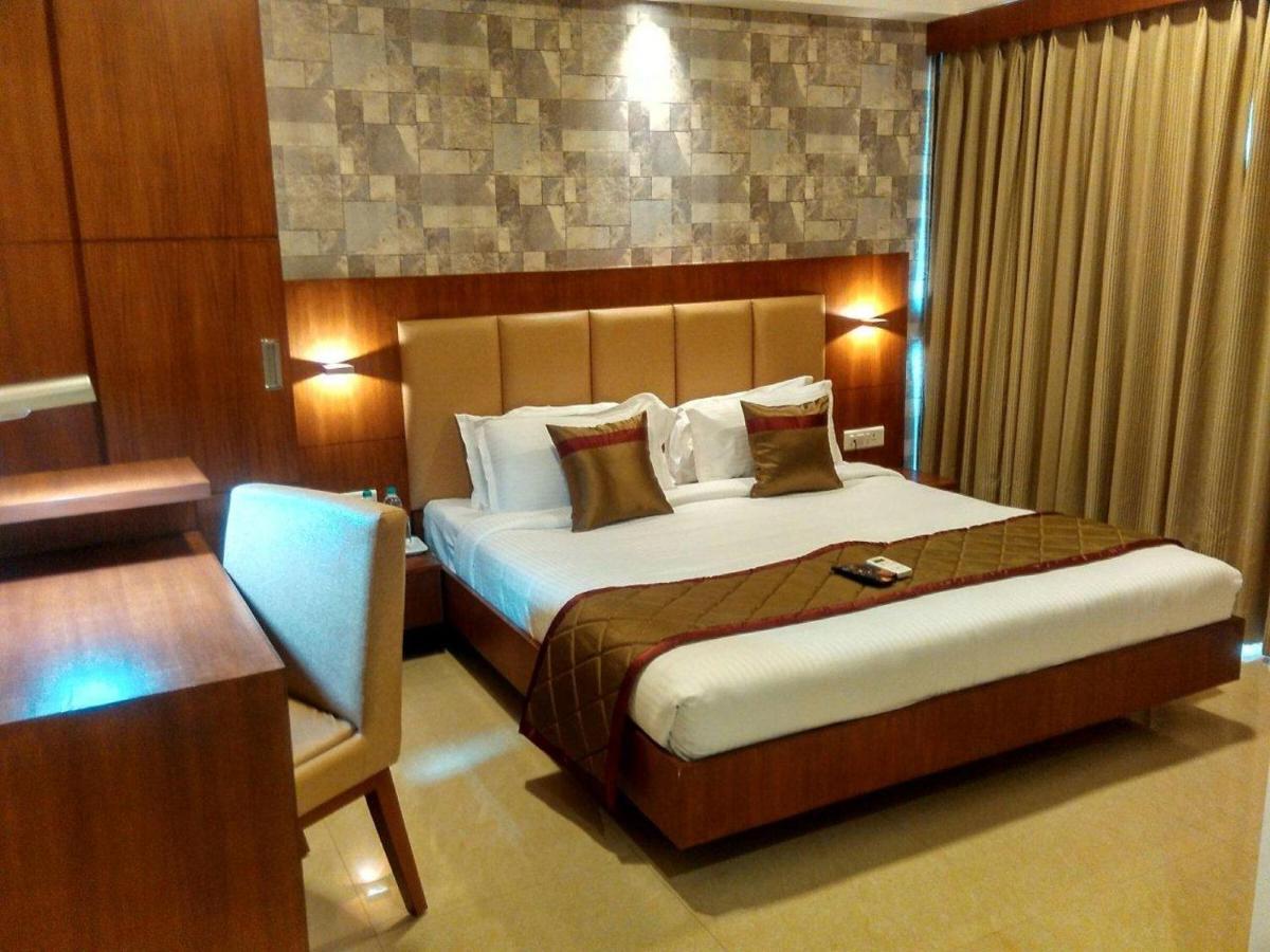 Hotel The Altruist Business Andheri