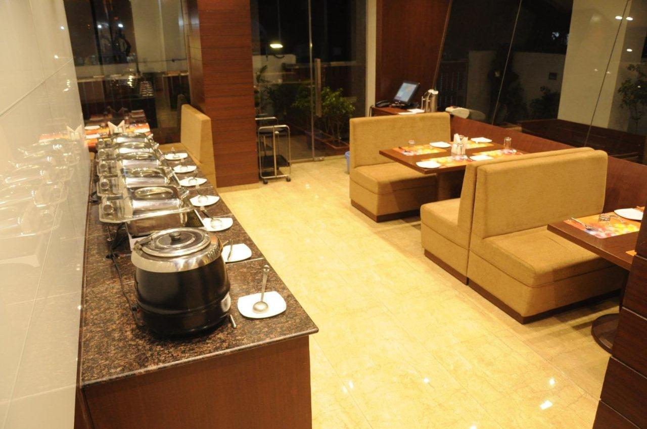 Hotel The Altruist Business Andheri 3*