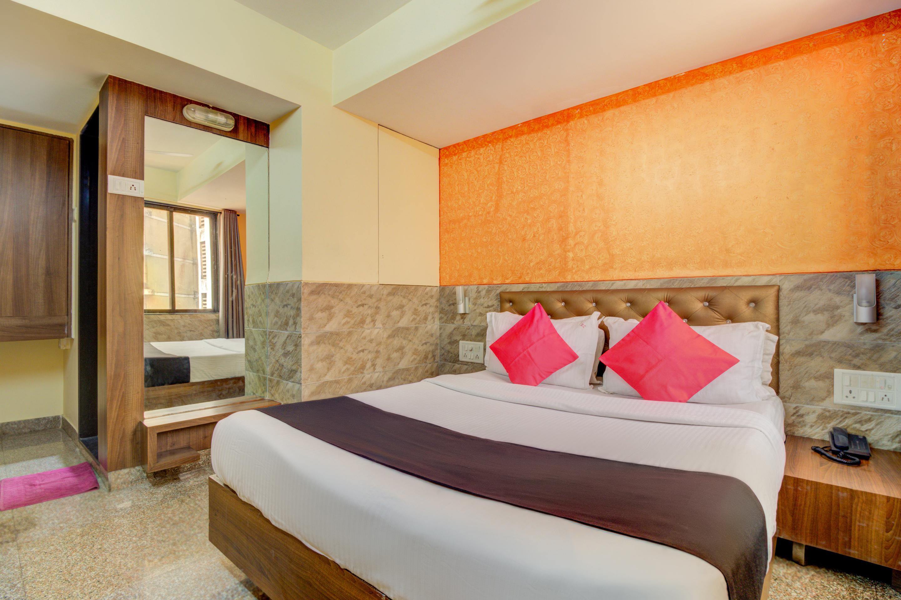 Oyo 8850 J K Regency Mumbai