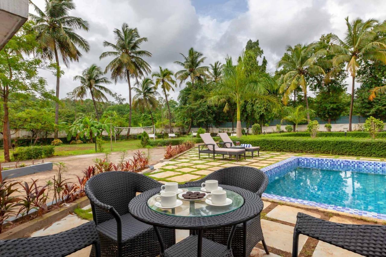 Grey Mosaics By Stayvista - Mountain-view In Vasai With Pool, Spacious Lawn & Terrace Mumbai