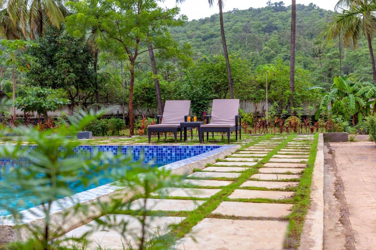 Villa Grey Mosaics By Stayvista - Mountain-view In Vasai With Pool, Spacious Lawn & Terrace Mumbai