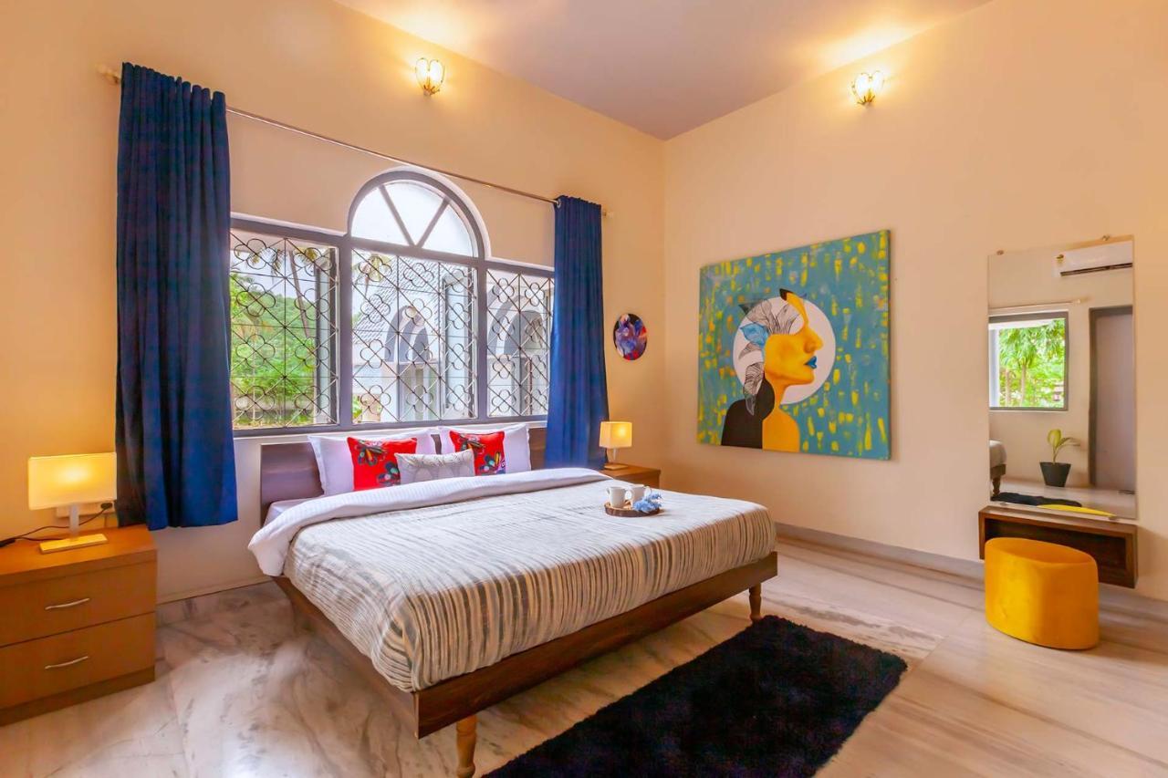Villa Grey Mosaics By Stayvista - Mountain-view In Vasai With Pool, Spacious Lawn & Terrace