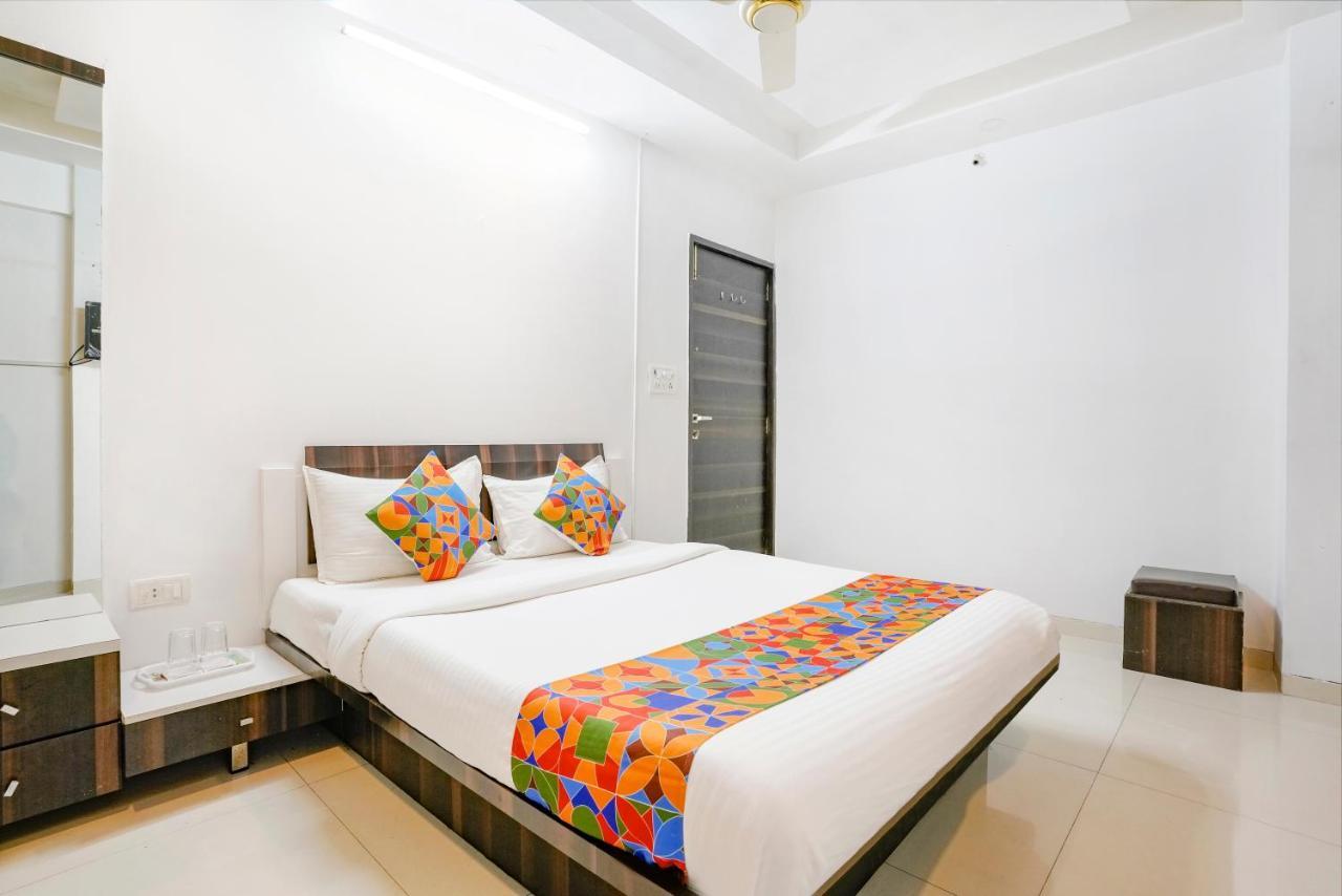 Fabhotel Shree Balaji Hotel