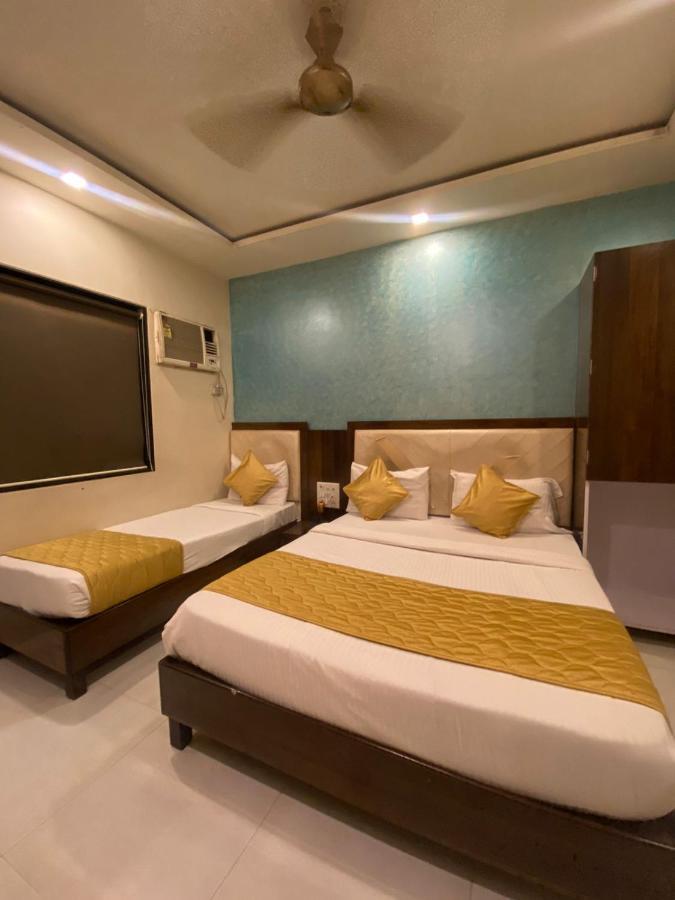 Hotel Garden Park - Near Trade Centre, Visa Consulate Mumbai