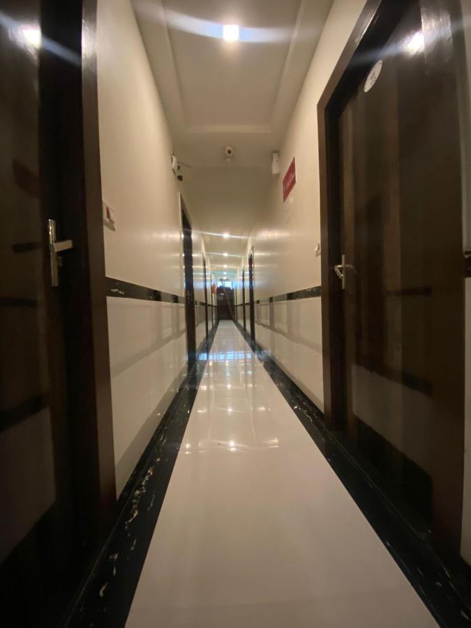 Garden Park - Near Trade Centre, Visa Consulate 3*
