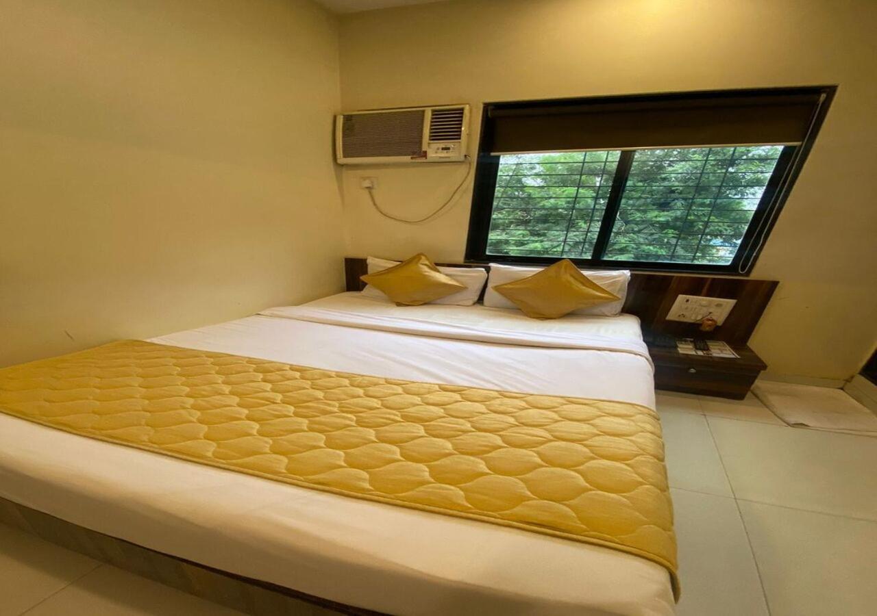 Hotel Garden Park - Near Trade Centre, Visa Consulate