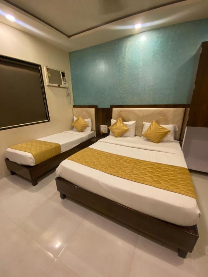 Hotel Garden Park - Near Trade Centre, Visa Consulate Mumbai