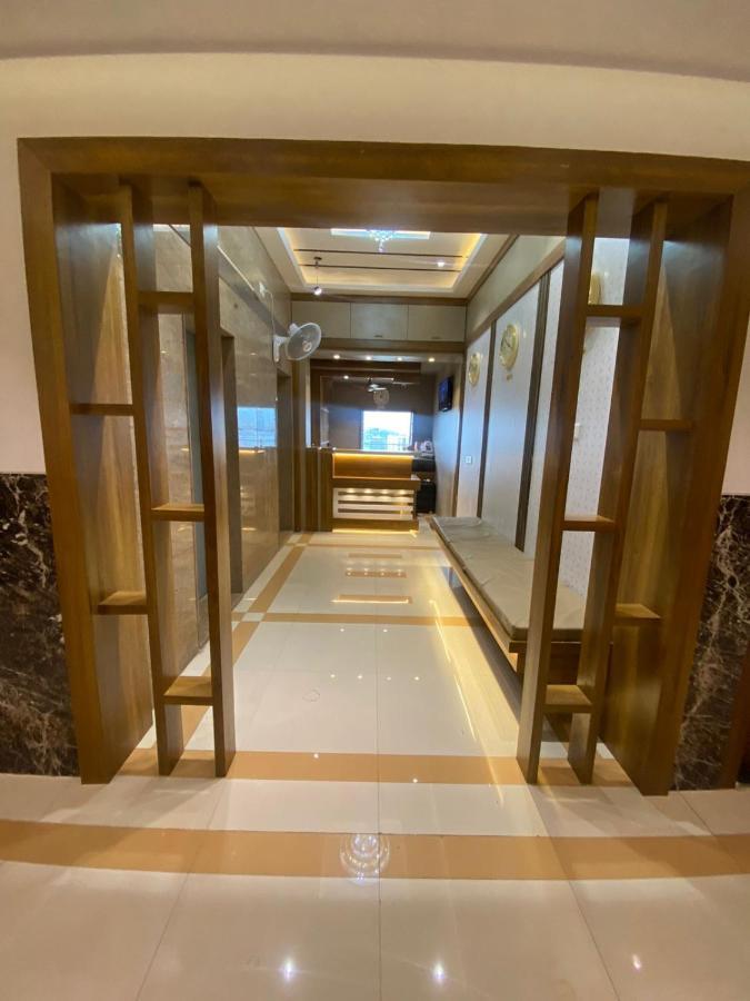 Hotel Bkc Crown - Near Trade Centre, Visa Consulate 3*