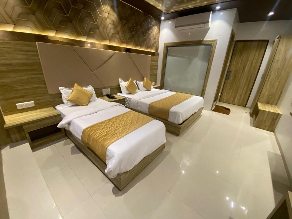 Bkc Crown - Near Trade Centre, Visa Consulate Hotel