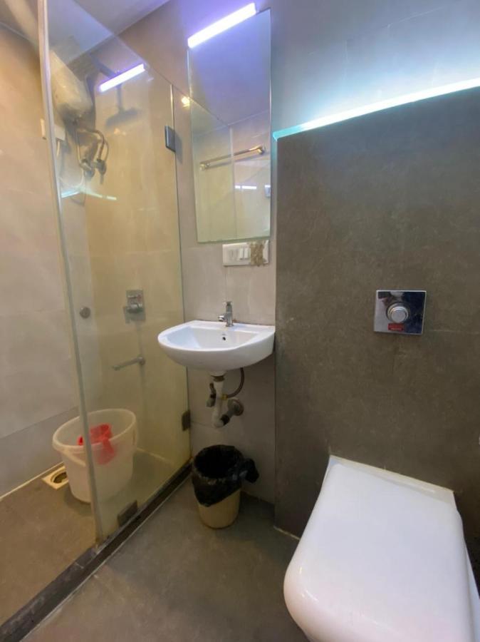 Hotel Airport Prime -near International Airport Andheri East Mumbai