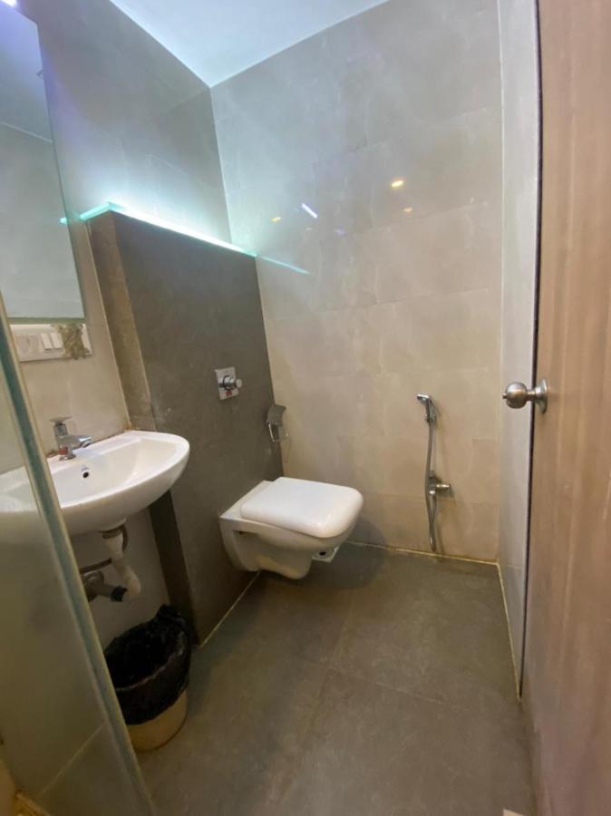 Hotel Airport Prime -near International Airport Andheri East 3*