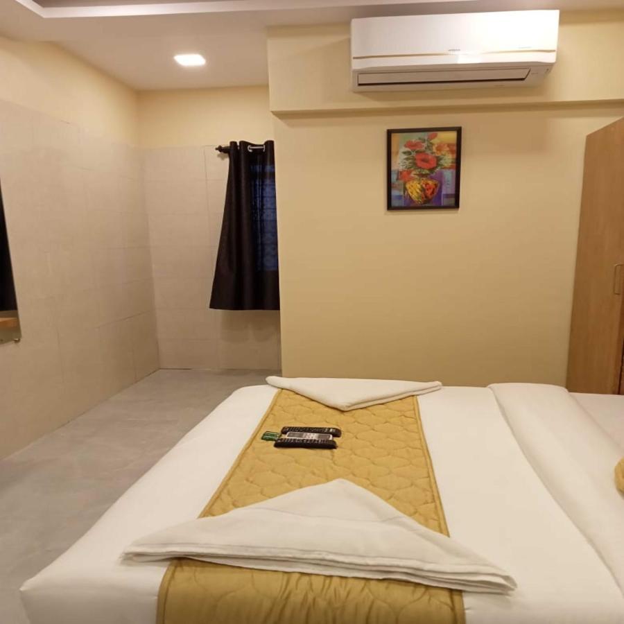 New Sarah Inn, Andheri West Hotel