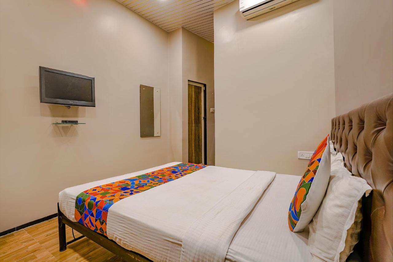 Fabexpress Comfort - Nr International Airport