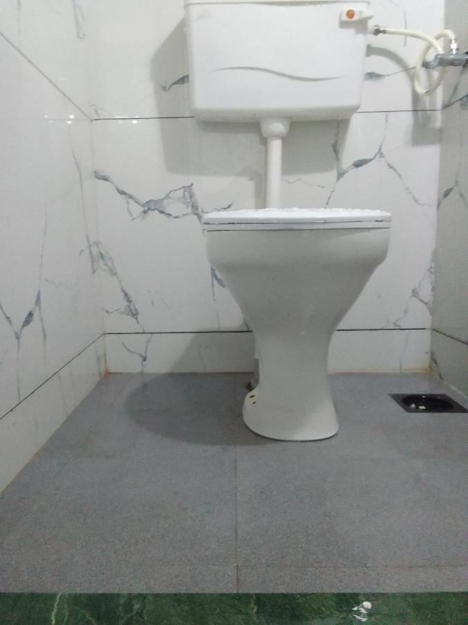 Hostel Amaan Palace *