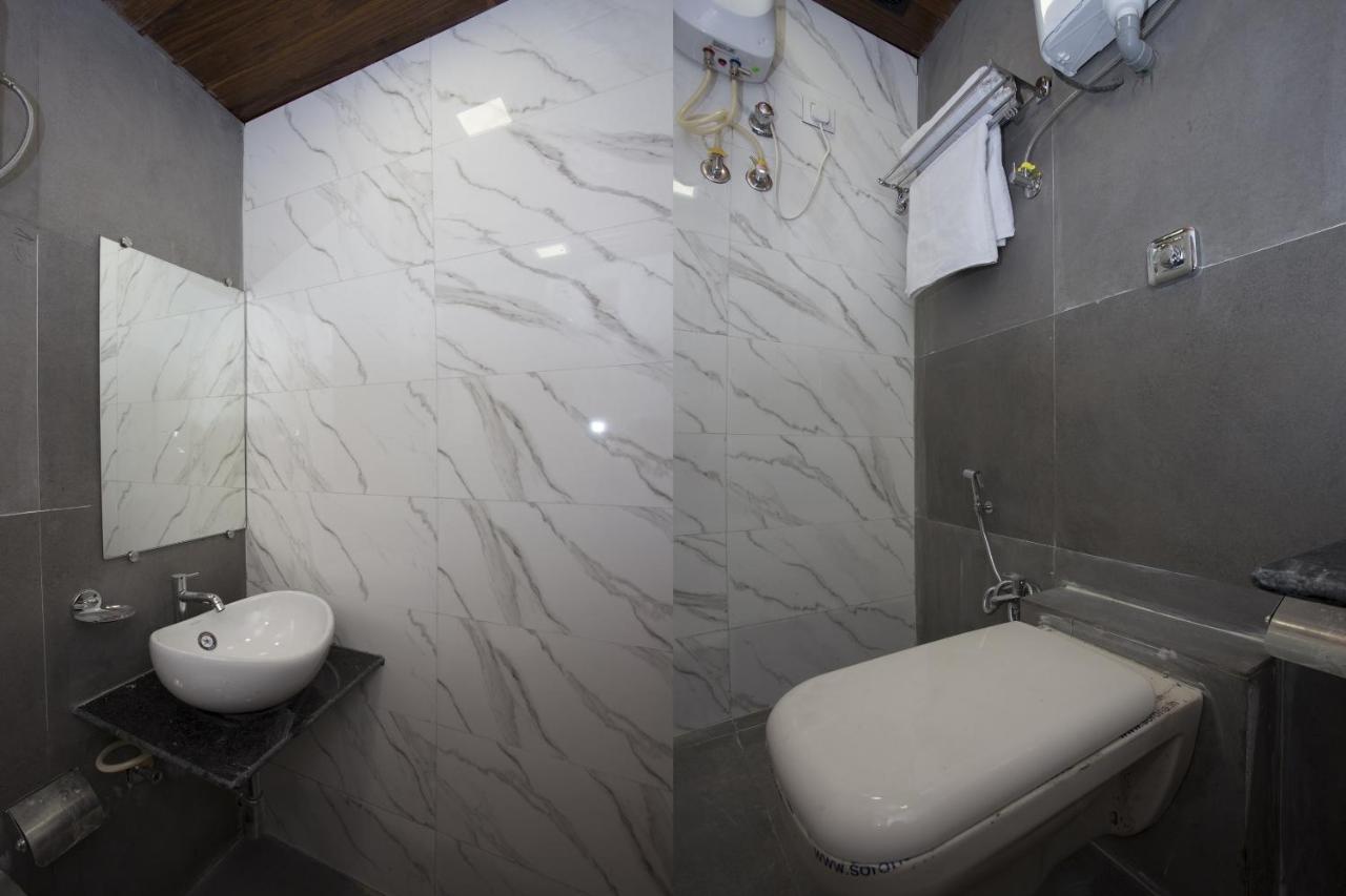 Oyo Blue Sapphire Residency Near Chhatrapati Shivaji International Airport 3*