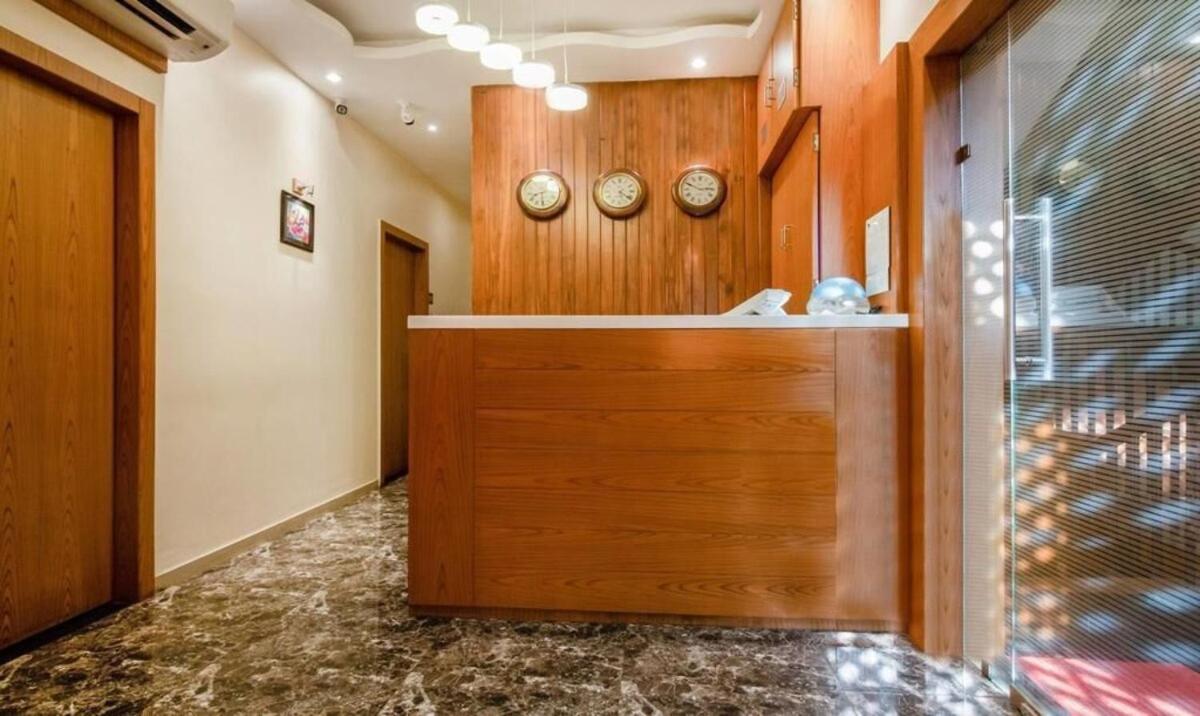 Volga Plaza Hotel 2*