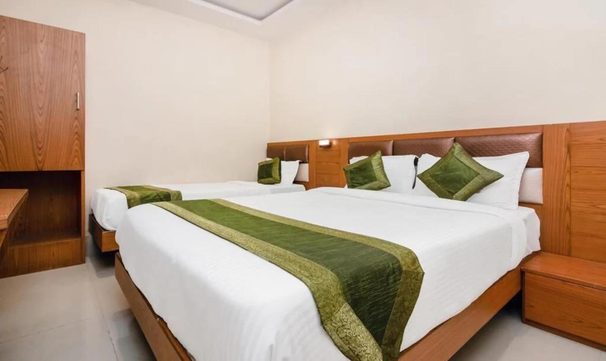 Hotel Volga Plaza 2*