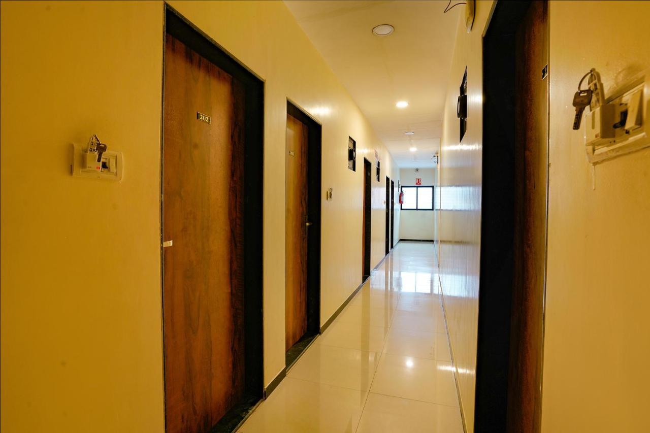 Fabexpress Prakash Hotel