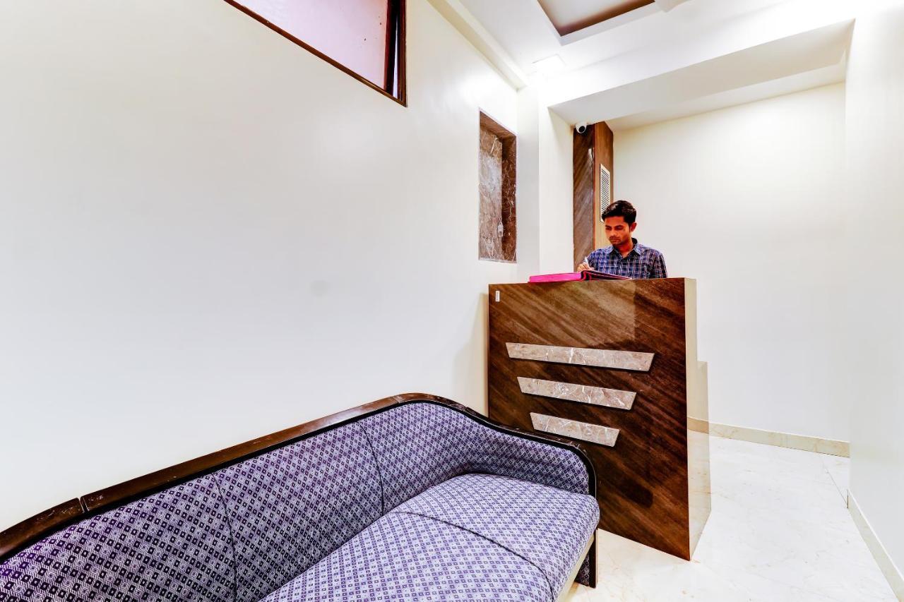 Prime Inn, Andheri West - Near International Airport Hotel Mumbai