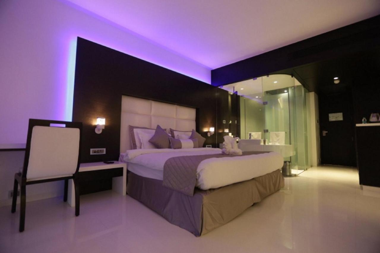 Muza Hotels At Eskay Resorts *