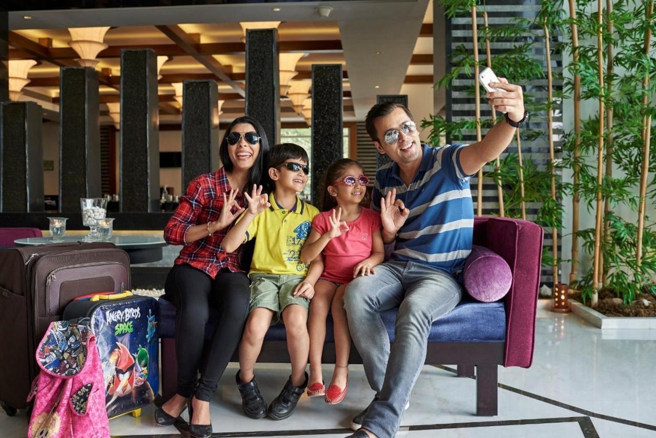 Resort Muza Hotels At Eskay Resorts Mumbai