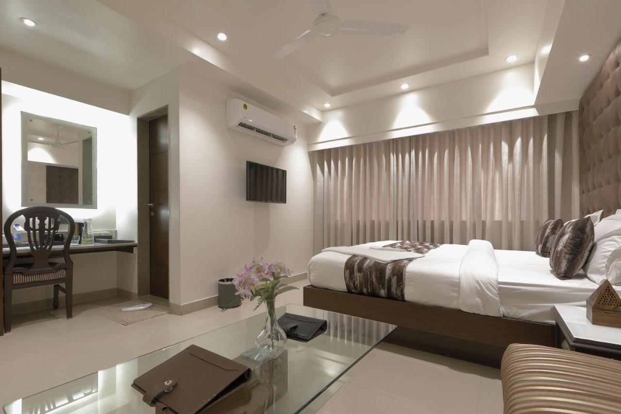 Hotel Ariana Residency Mumbai