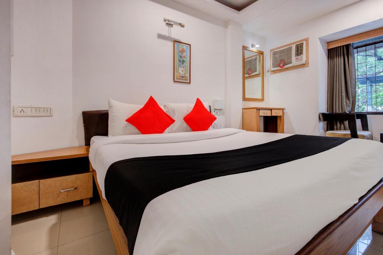Capital O 77295 Bansidhar Bhuvan 3*