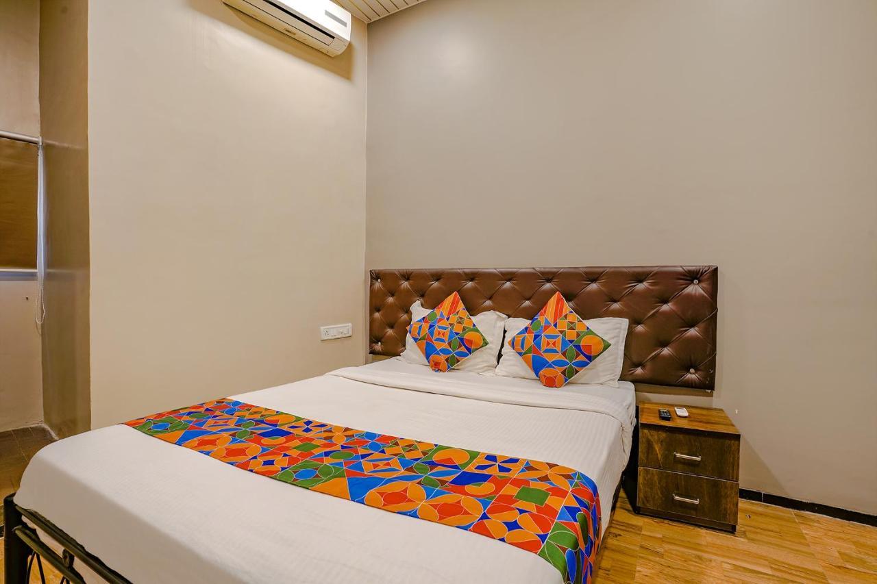 Fabexpress Comfort - Nr International Airport